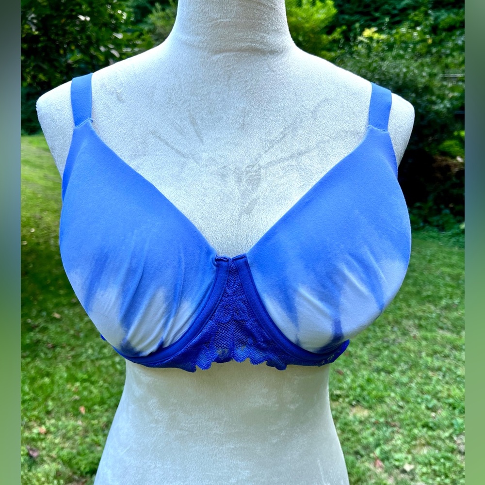 VGUC No Boundaries 38DD bra. 116A